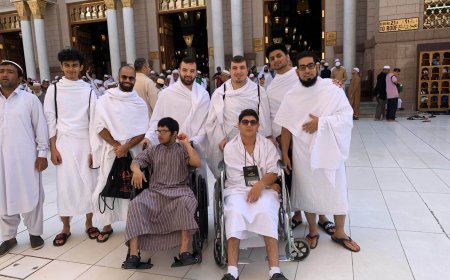 How can people with disabilities perform Umrah more easily?