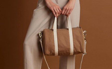 Shoulder Bags for Girls: Combining Style, Comfort, and Functionality