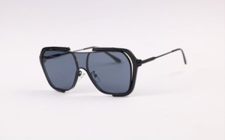 Buy Stylish Glasses, Contact Lenses & Screen Protectors Online – CHASHMAY Pakistan