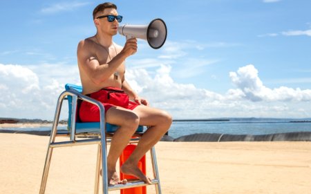 Everything You Need to Know About Lifeguard Class