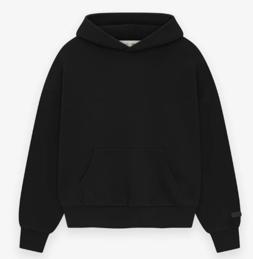 Essentials Hoodie – Premium Comfort and Timeless Street Style
