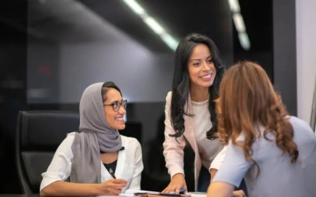 Friendly and Clear Immigration Help in Moses Gate | Staf H Immigratio