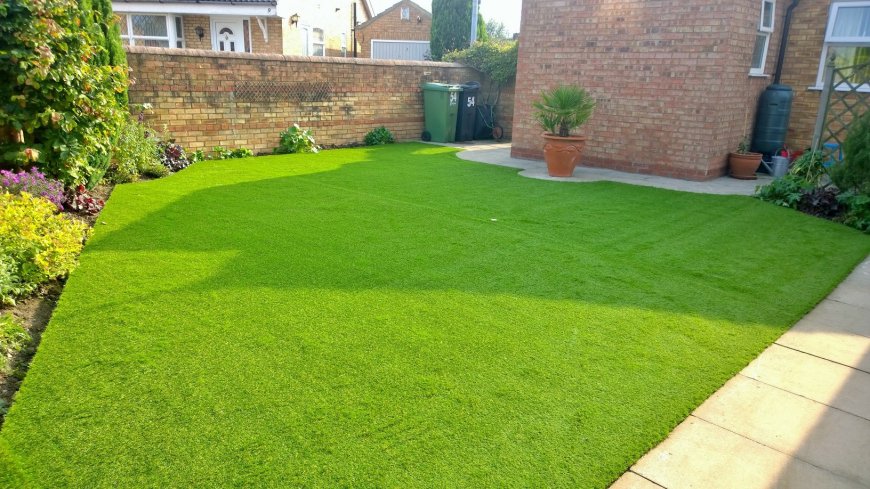 How Artificial Turf Creates a Safe and Clean Pet Yard in New Jersey?