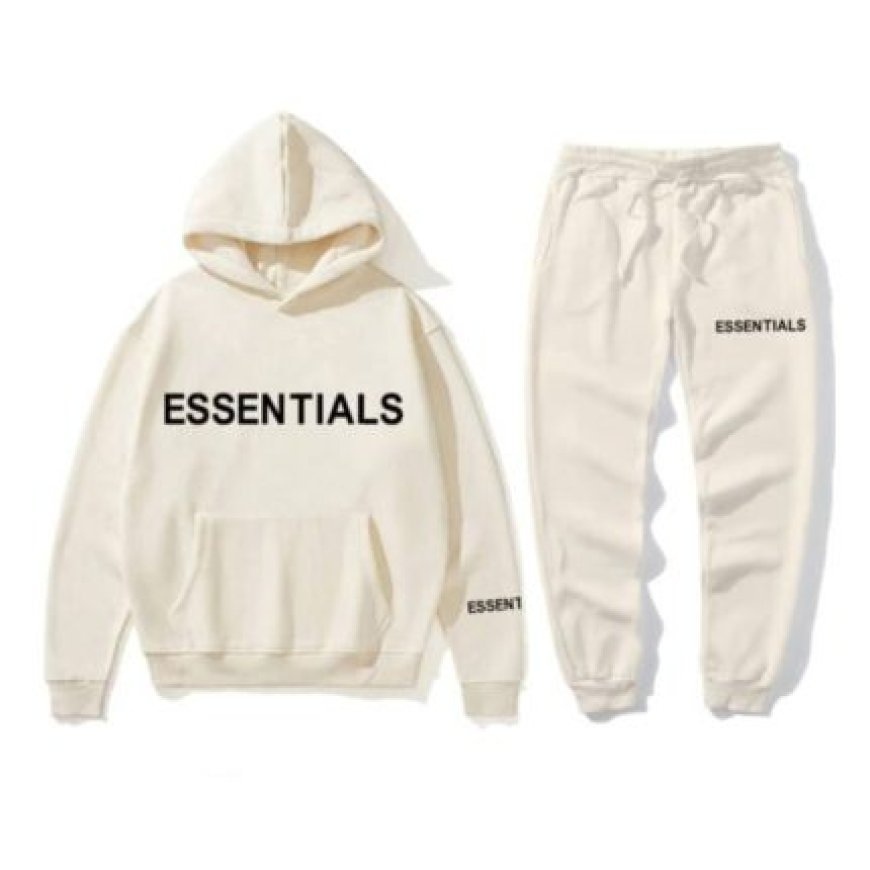 Essential Hoodie – The Ultimate Comfort Wear