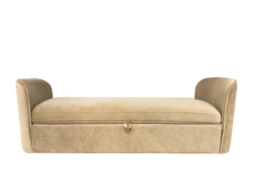 How a Storage Bench Can Transform Your Entryway