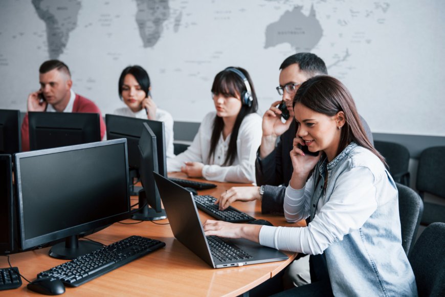 Breaking Barriers with Multilingual Call Center Services: The Key to Global Customer Engagement